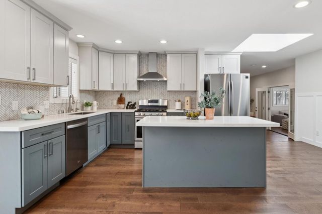 2527 Malone Place, Santa Clara, CA 95050