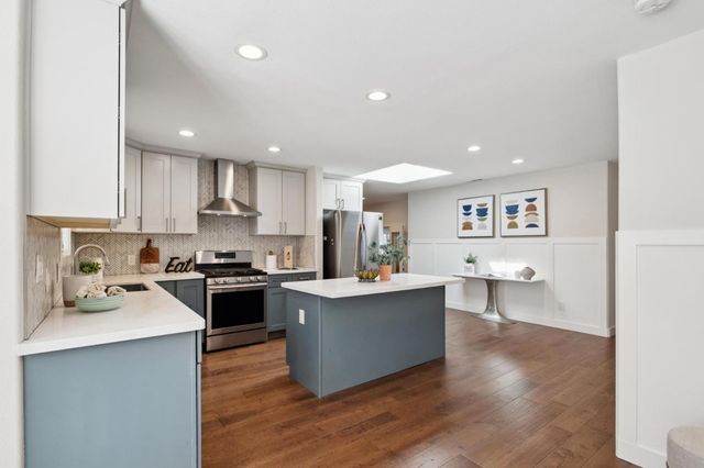 2527 Malone Place, Santa Clara, CA 95050