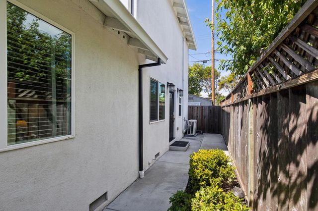 2527 Malone Place, Santa Clara, CA 95050