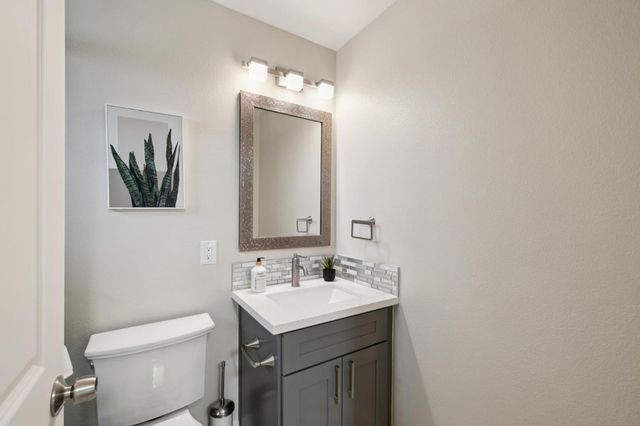 2527 Malone Place, Santa Clara, CA 95050