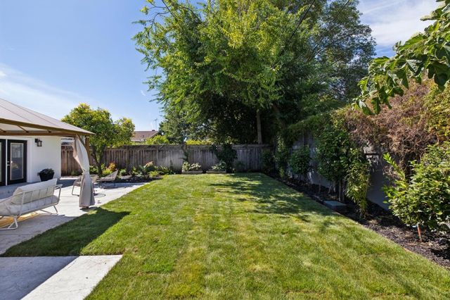 2527 Malone Place, Santa Clara, CA 95050