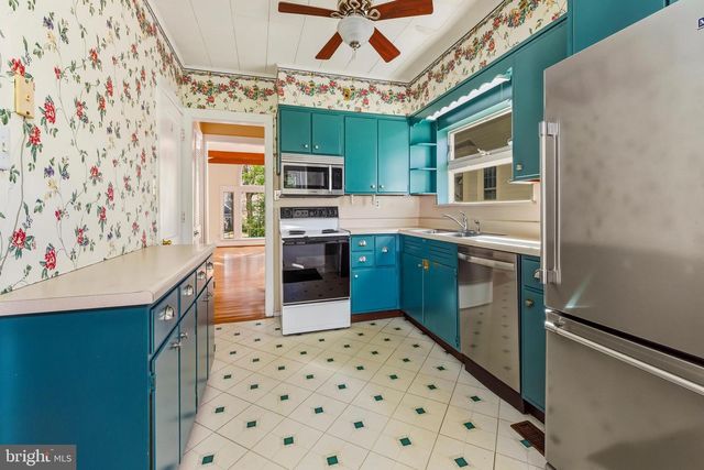 133 WINDSOR AVE, Haddonfield, NJ 08033