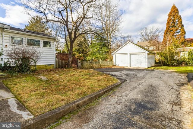 133 WINDSOR AVE, Haddonfield, NJ 08033