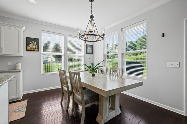 1872 Stonewater Dr, Hermitage, TN 37076