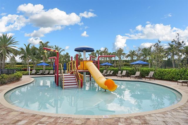 10340 Lake Vista Court, Parkland, FL 33076