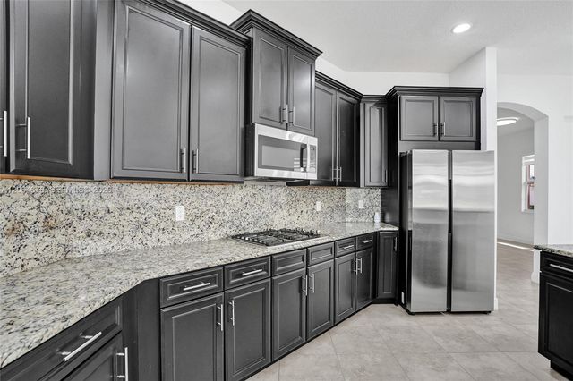 10340 Lake Vista Court, Parkland, FL 33076