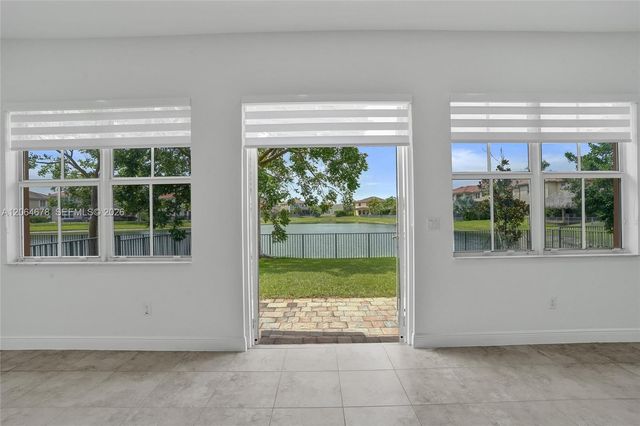 10340 Lake Vista Court, Parkland, FL 33076