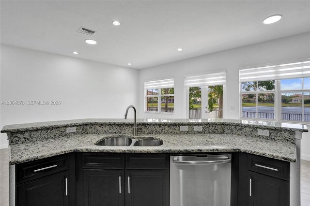 10340 Lake Vista Court, Parkland, FL 33076