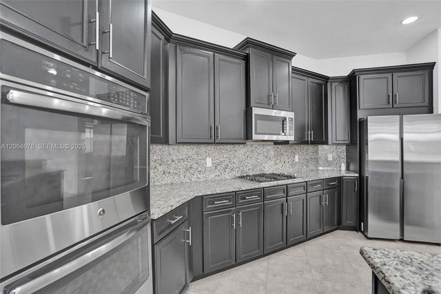10340 Lake Vista Court, Parkland, FL 33076