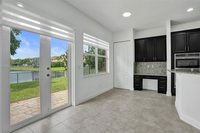 10340 Lake Vista Court, Parkland, FL 33076
