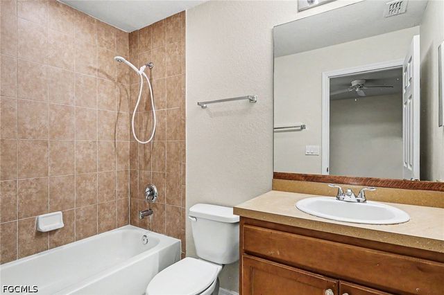 2616 14th ST SW, Lehigh Acres, FL 33976