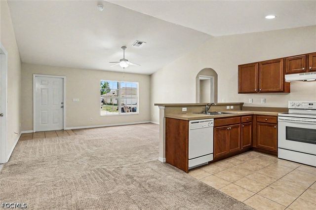 2616 14th ST SW, Lehigh Acres, FL 33976