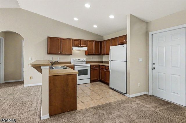 2616 14th ST SW, Lehigh Acres, FL 33976