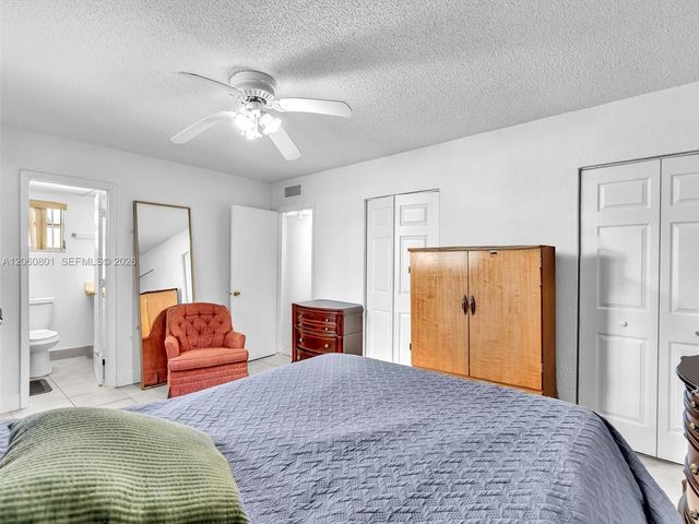 13500 NE 3rd Ct 121, North Miami, FL 33161