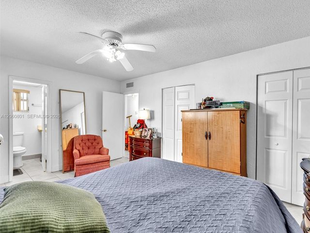 13500 NE 3rd Ct 121, North Miami, FL 33161