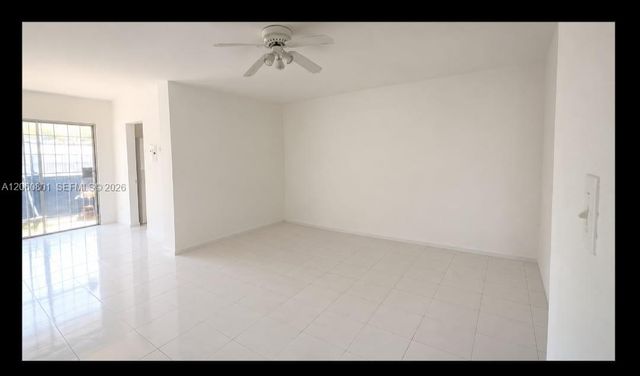 13500 NE 3rd Ct 121, North Miami, FL 33161