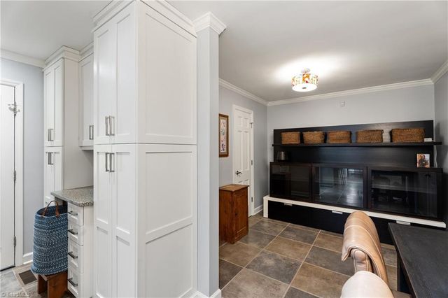 3101 Buena Vista Road, Winston-salem, NC 27106