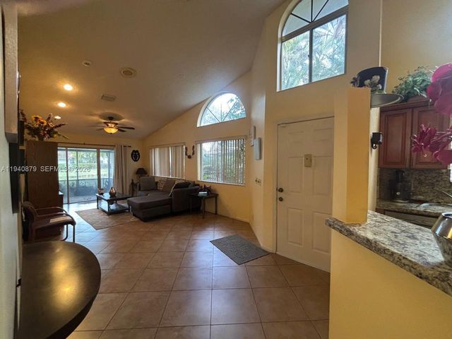 7390 S Pinewalk Drive S, Margate, FL 33063
