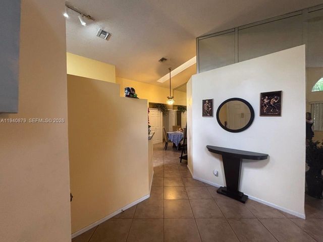 7390 S Pinewalk Drive S, Margate, FL 33063