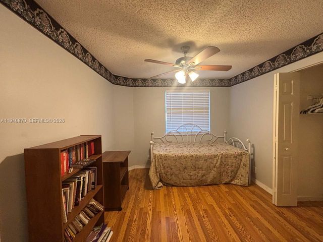 7390 S Pinewalk Drive S, Margate, FL 33063