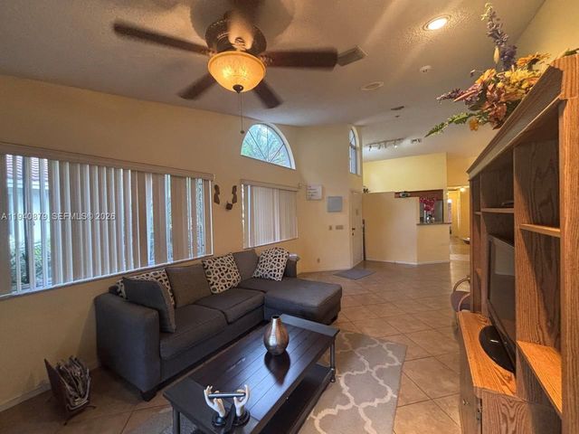 7390 S Pinewalk Drive S, Margate, FL 33063