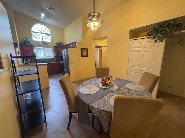 7390 S Pinewalk Drive S, Margate, FL 33063