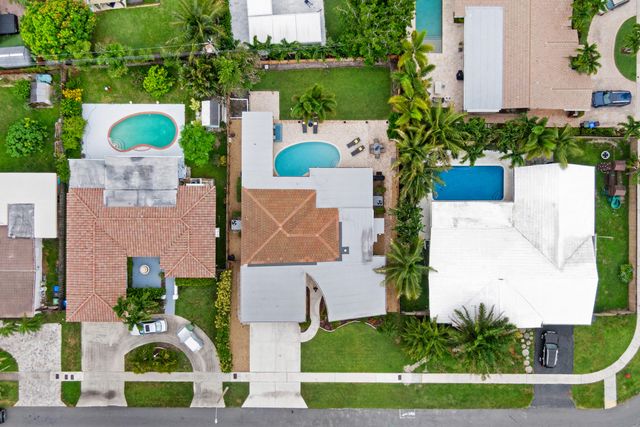 2070 NE 63rd Street, Fort Lauderdale, FL 33308