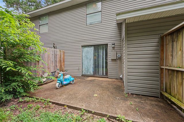 2731, 2733, 2735, & 2737 N Valencia Avenue, Fayetteville, AR 72703