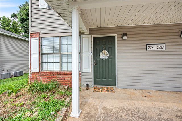 2731, 2733, 2735, & 2737 N Valencia Avenue, Fayetteville, AR 72703