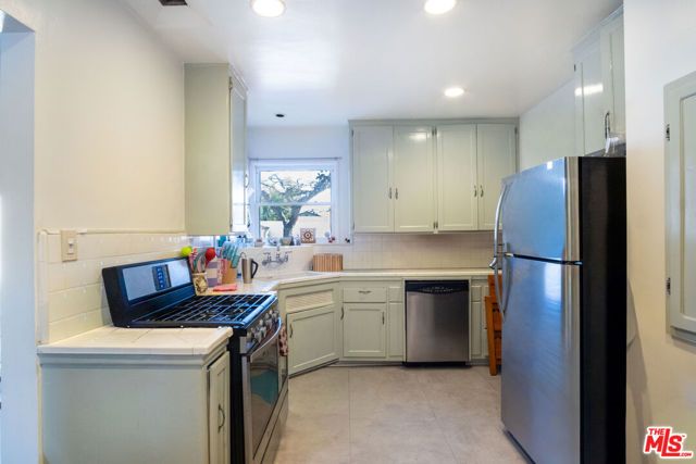 7854 Agnes Avenue, North Hollywood (los Angeles), CA 91605