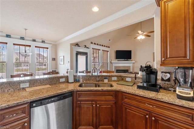 1212 Madeline Ryan WAY, Chesapeake, VA 23322