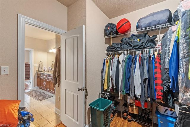 1212 Madeline Ryan WAY, Chesapeake, VA 23322