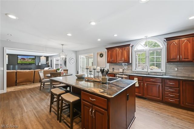 3782 Sperone Drive, Canfield, OH 44406