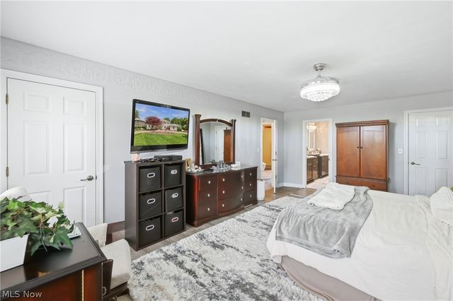 3782 Sperone Drive, Canfield, OH 44406