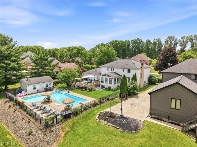 3782 Sperone Drive, Canfield, OH 44406