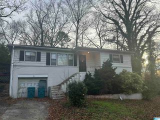 2433 4TH STREET NW, Center Point, AL 35215