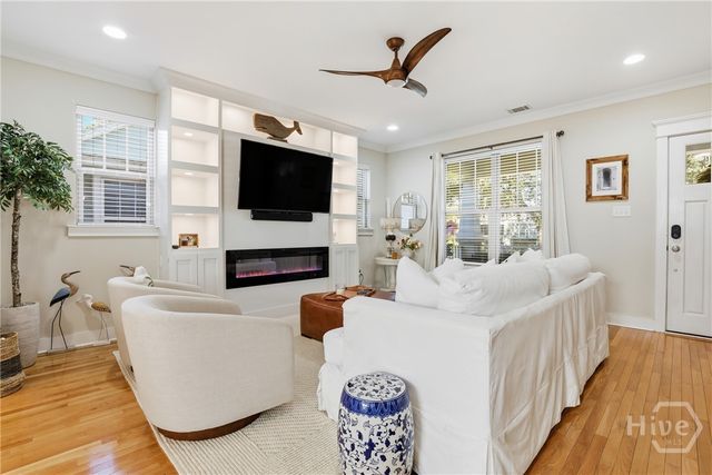 19 W 51st Street, Savannah, GA 31405