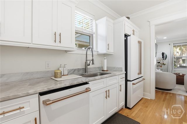 19 W 51st Street, Savannah, GA 31405