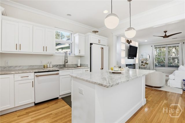 19 W 51st Street, Savannah, GA 31405