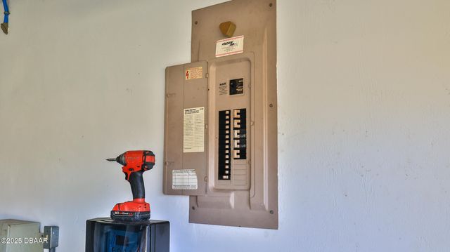 196 Gray Dove Court, Daytona Beach, FL 32119