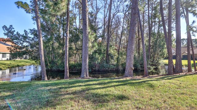 196 Gray Dove Court, Daytona Beach, FL 32119