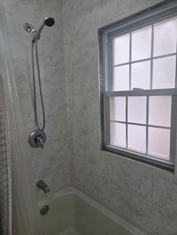 20 Ridgewood Rd, Worcester, MA 01606