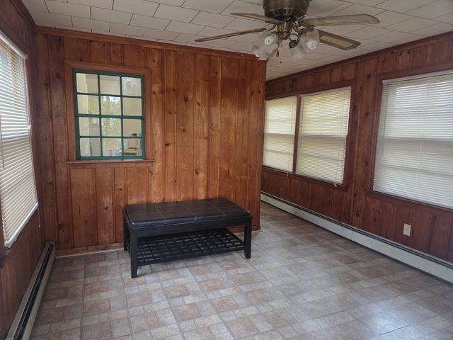 20 Ridgewood Rd, Worcester, MA 01606