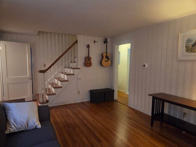 20 Ridgewood Rd, Worcester, MA 01606