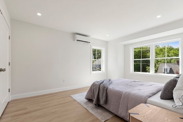 65 Dunstable Rd B, Chelmsford, MA 01863