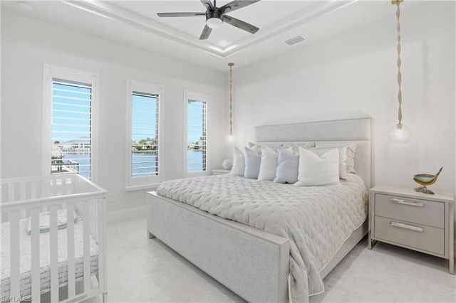 5201 Seagull CT, Cape Coral, FL 33904