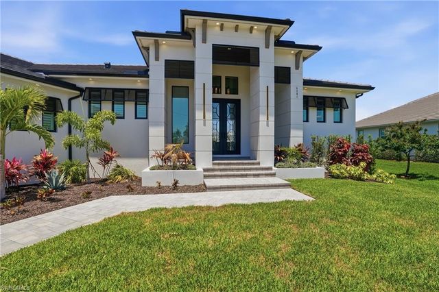 5201 Seagull CT, Cape Coral, FL 33904