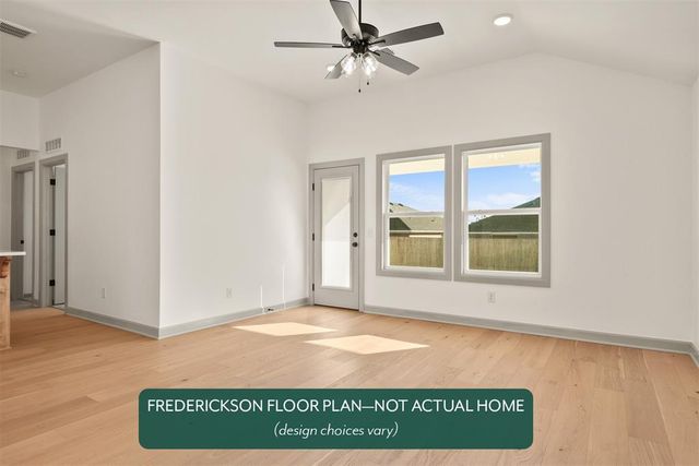 17545 Glockler Lane, Edmond, OK 73012
