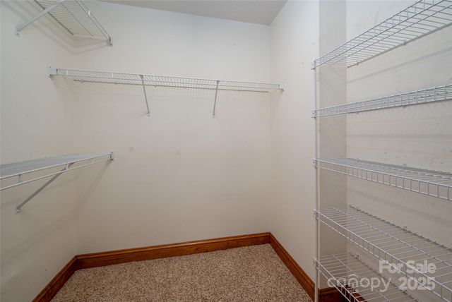 6045 Burnt Mill Run, Matthews, NC 28104