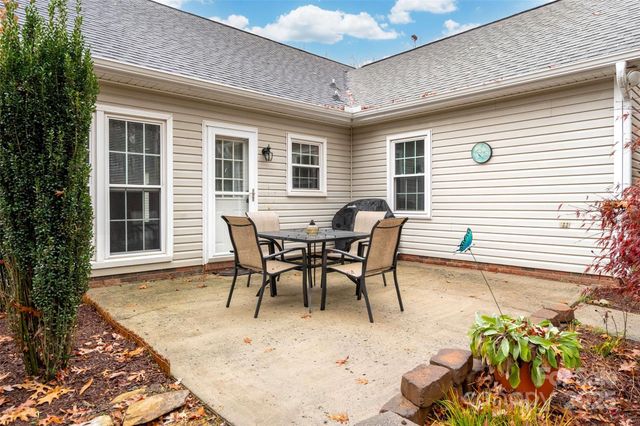 6045 Burnt Mill Run, Matthews, NC 28104